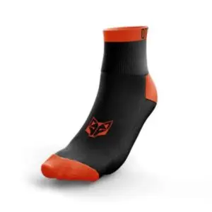 CALCETINES MULTISPORT LOW CUT BLACK AND FLUO ORANGE